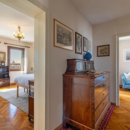 San Giorgio View Apartment With Terrace R&R Venice Exterior photo
